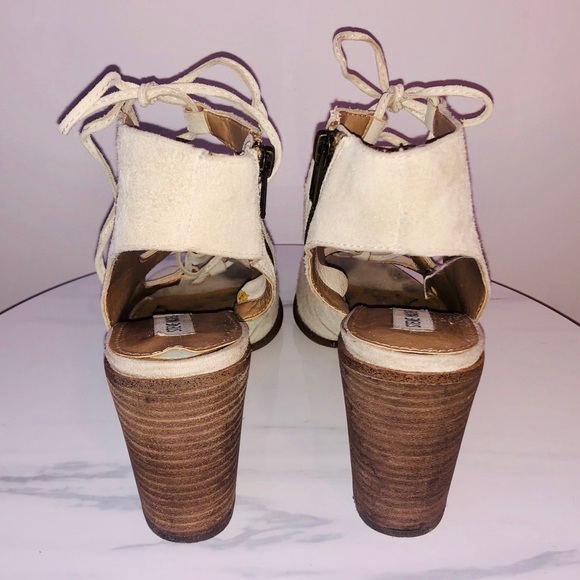 Steve Madden Lace Up Sandals - Picture 5 of 6